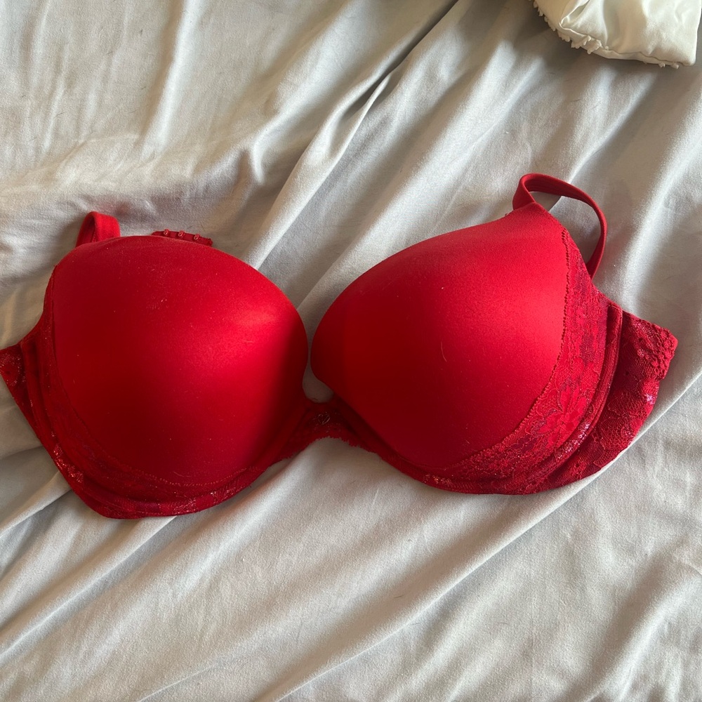 Victoria's Secret Red Full Coverage Bra with Underwire